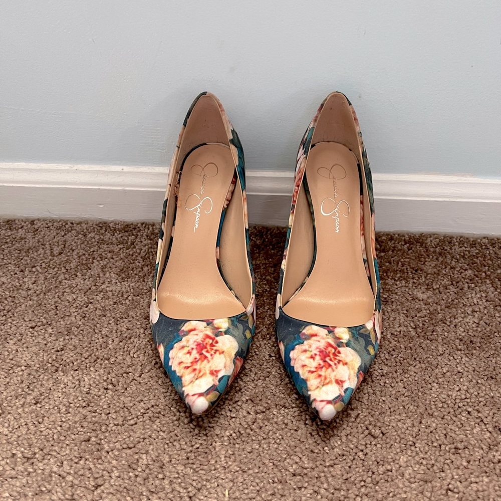 Jessica Simpson Floral heels size 7.5